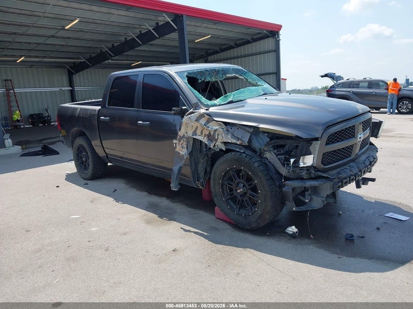 2017 RAM 1500 EXPRESS  4X4 5'7 BOX | 1C6RR7KT1HS783799 | UPCARS