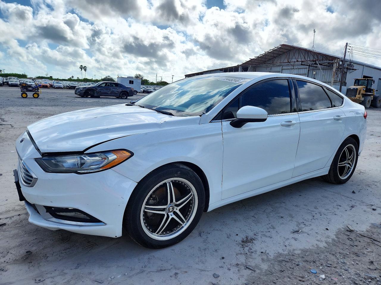 2017 FORD FUSION SE | 3FA6P0H76HR366926 | UPCARS