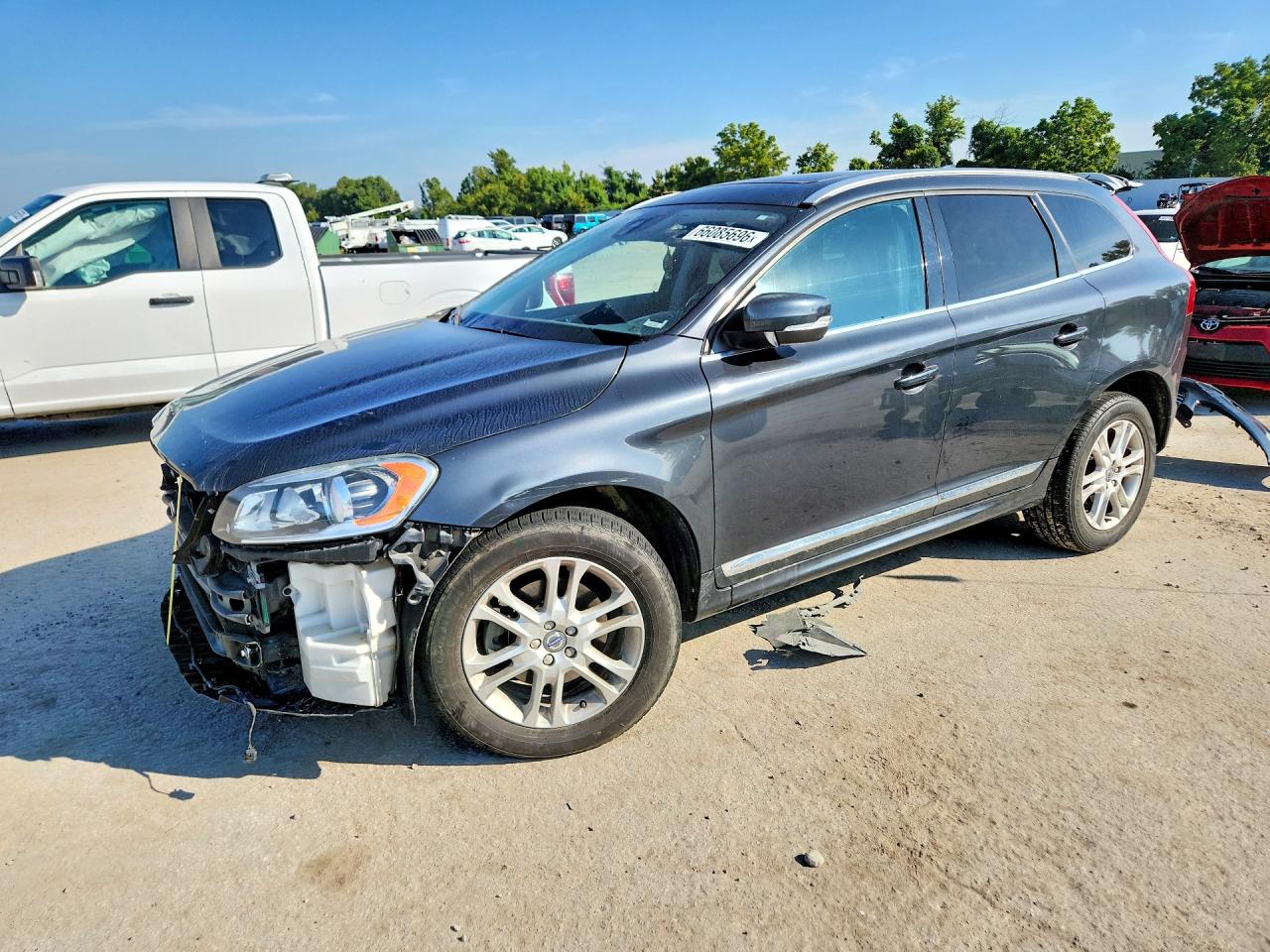 2016 VOLVO XC60 T5 PREMIER | YV440MDK2G2844749 | UPCARS
