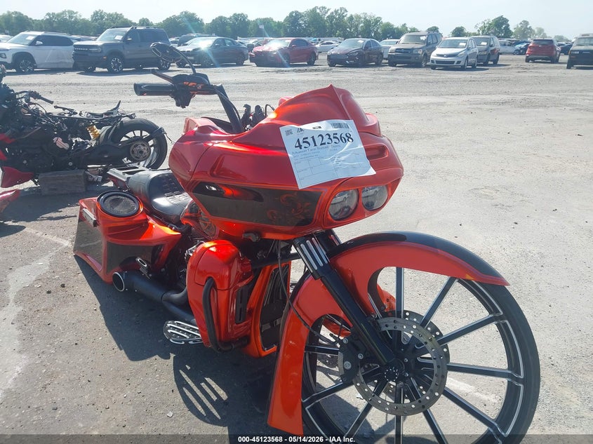 2013 HARLEY-DAVIDSON FLTRX ROAD GLIDE CUSTOM | 1HD1KHM19DB657694 | UPCARS