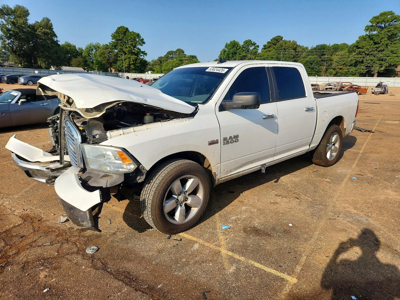 2015 RAM 1500 SLT | 3C6RR7LT9FG711669 | UPCARS