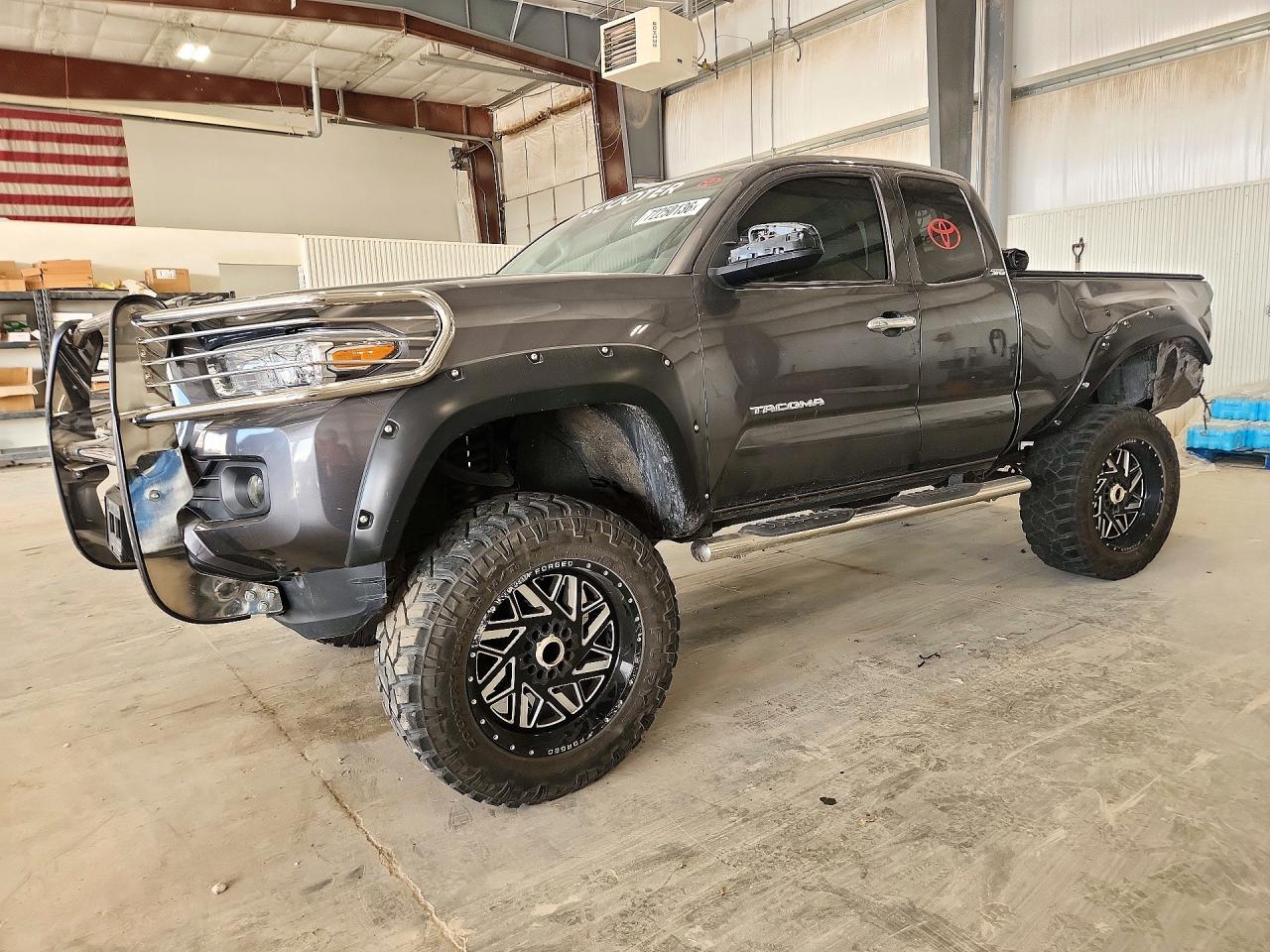 2018 TOYOTA TACOMA SR5 | 5TFSX5ENXJX061984 | UPCARS