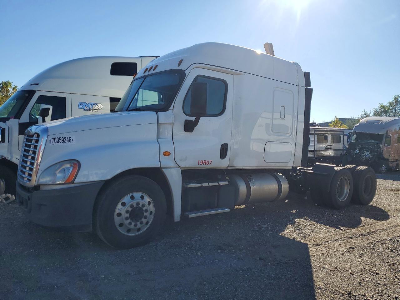 2019 FREIGHTLINER ALL OTHER SEMI TRUCK | 3AKJGLDR8KDKE5315 | UPCARS
