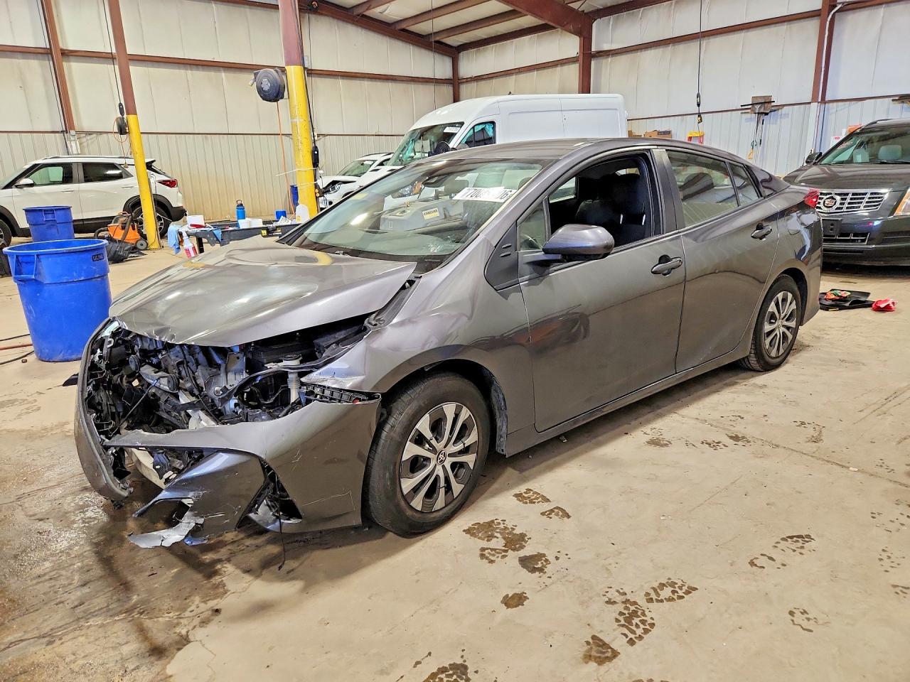 2022 TOYOTA PRIUS LE | JTDKAMFPXN3224626 | UPCARS