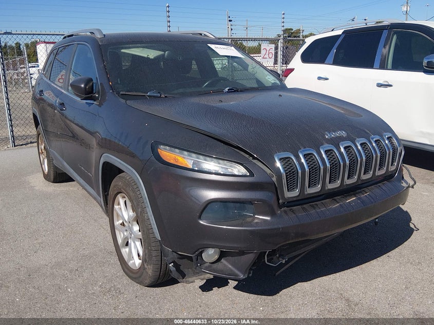 2015 JEEP CHEROKEE LATITUDE | 1C4PJLCB5FW782392 | UPCARS