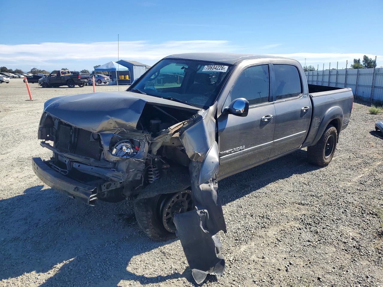 2004 TOYOTA TUNDRA SR5 | 5TBDT44154S455179 | UPCARS