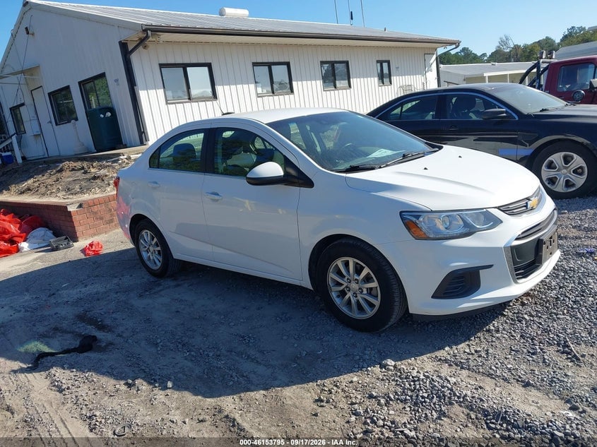 2020 CHEVROLET SONIC | 1G1JD5SB1L4137054 | UPCARS
