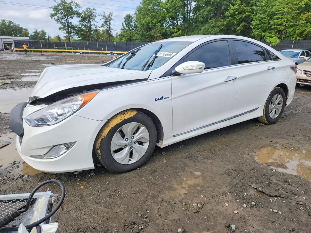 2014 HYUNDAI SONATA HYBRID | KMHEC4A46EA113812 | UPCARS