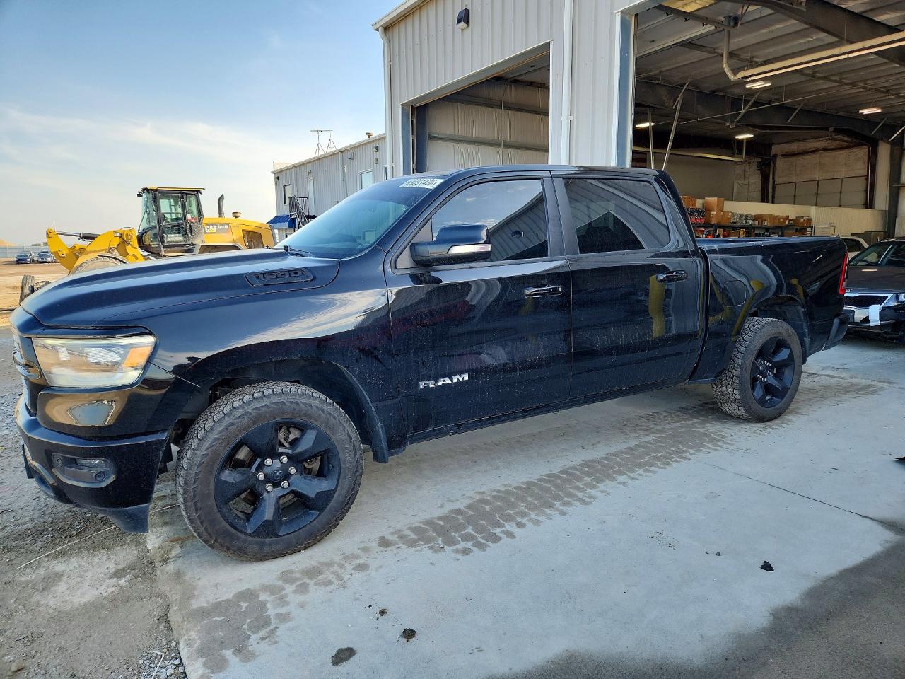 2019 RAM 1500 BIG HORN/LONE STAR | 1C6SRFFT9KN536526 | UPCARS