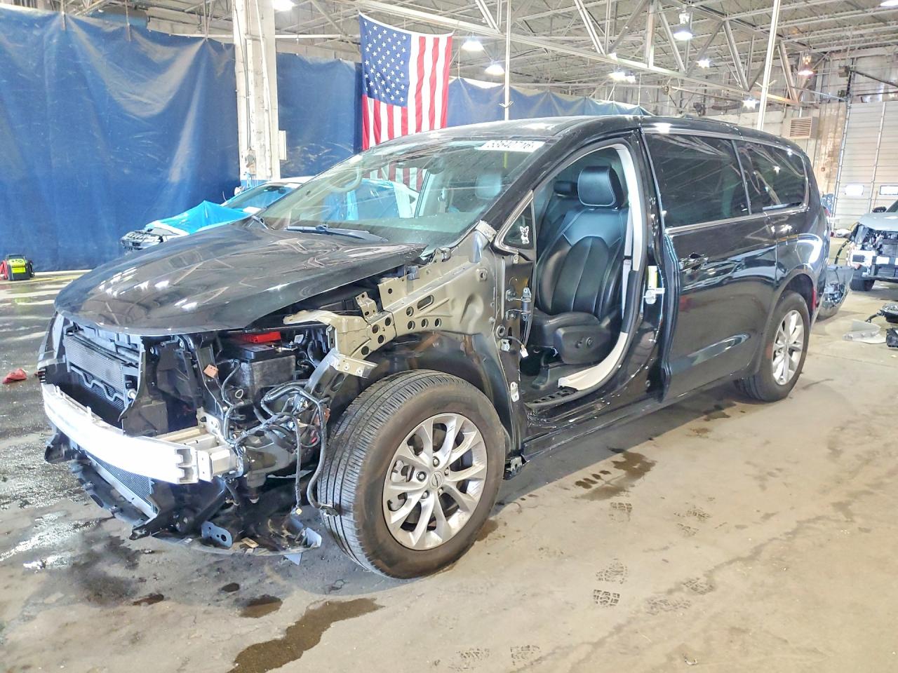2023 CHRYSLER PACIFICA TOURING L | 2C4RC3BG7PR605272 | UPCARS