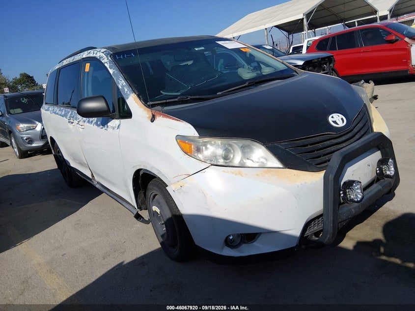 2014 TOYOTA SIENNA XLE 7 PASSENGER | 5TDDK3DC9ES092523 | UPCARS