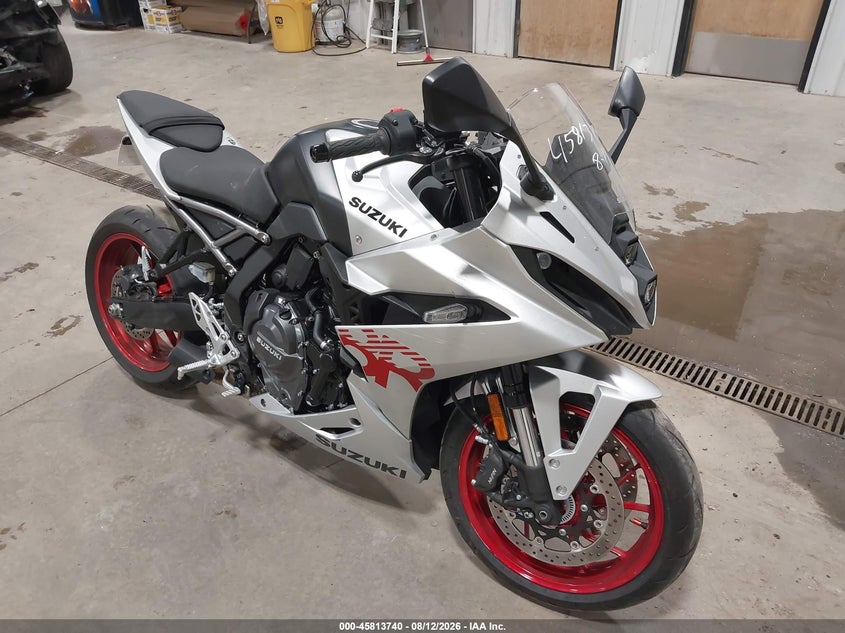 2024 SUZUKI GSX800 F | JS1EM13B0R7103303 | UPCARS