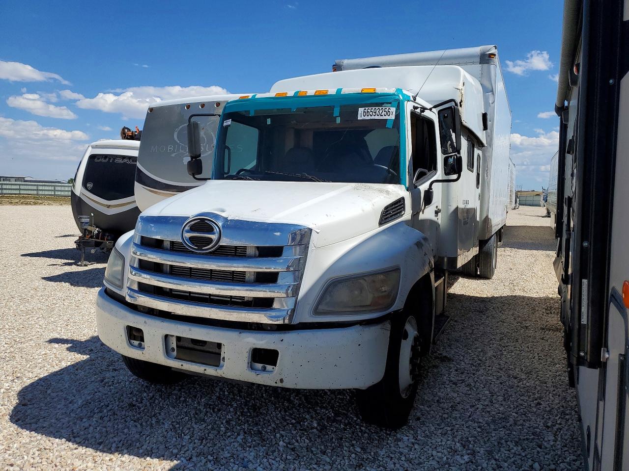 2018 HINO ALL OTHER BOX TRUCK | 5PVNJ8JV1J4S69209 | UPCARS
