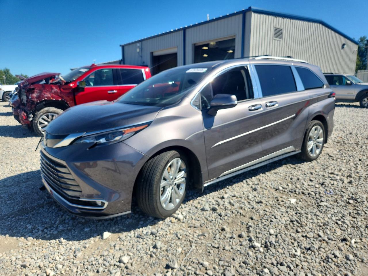 2024 TOYOTA SIENNA PLATINUM 7-PASSENGER | 5TDERKEC3RS187402 | UPCARS