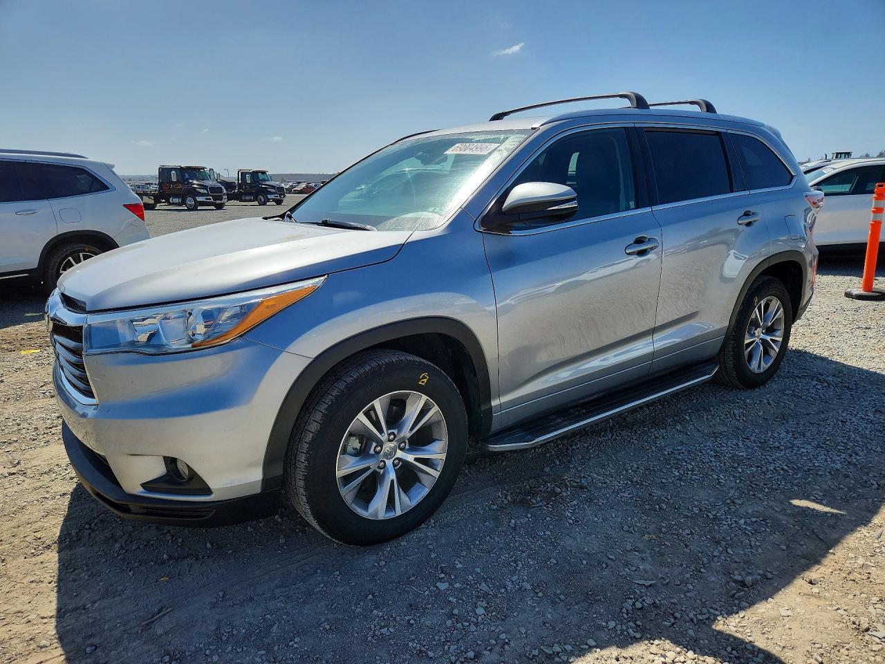 2015 TOYOTA HIGHLANDER XLE | 5TDKKRFH1FS077986 | UPCARS