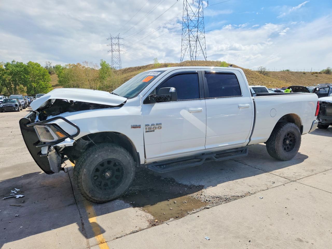 2019 RAM 1500 SLT | 1C6RR7TT1KS654497 | UPCARS