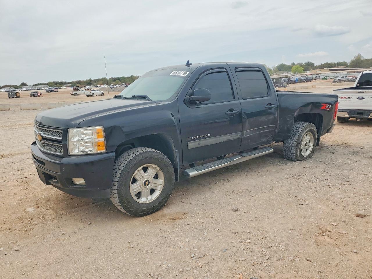 2013 CHEVROLET SILVERADO K1500 LT | 3GCPKSE77DG235992 | UPCARS