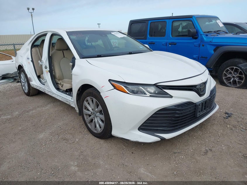 2018 TOYOTA CAMRY LE | 4T1B11HK9JU055523 | UPCARS