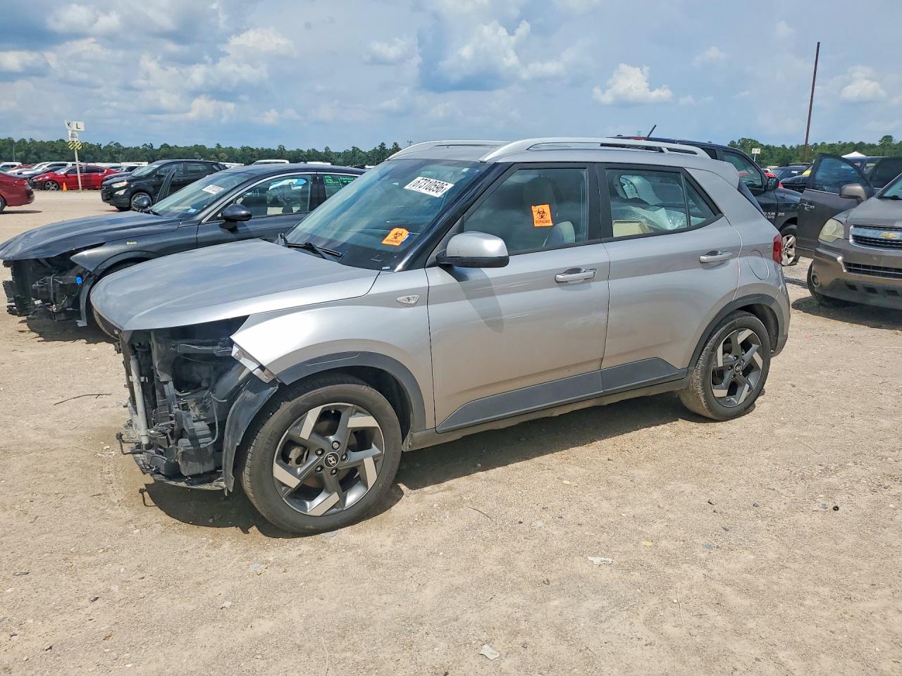 2023 HYUNDAI VENUE SEL | KMHRC8A35PU248796 | UPCARS