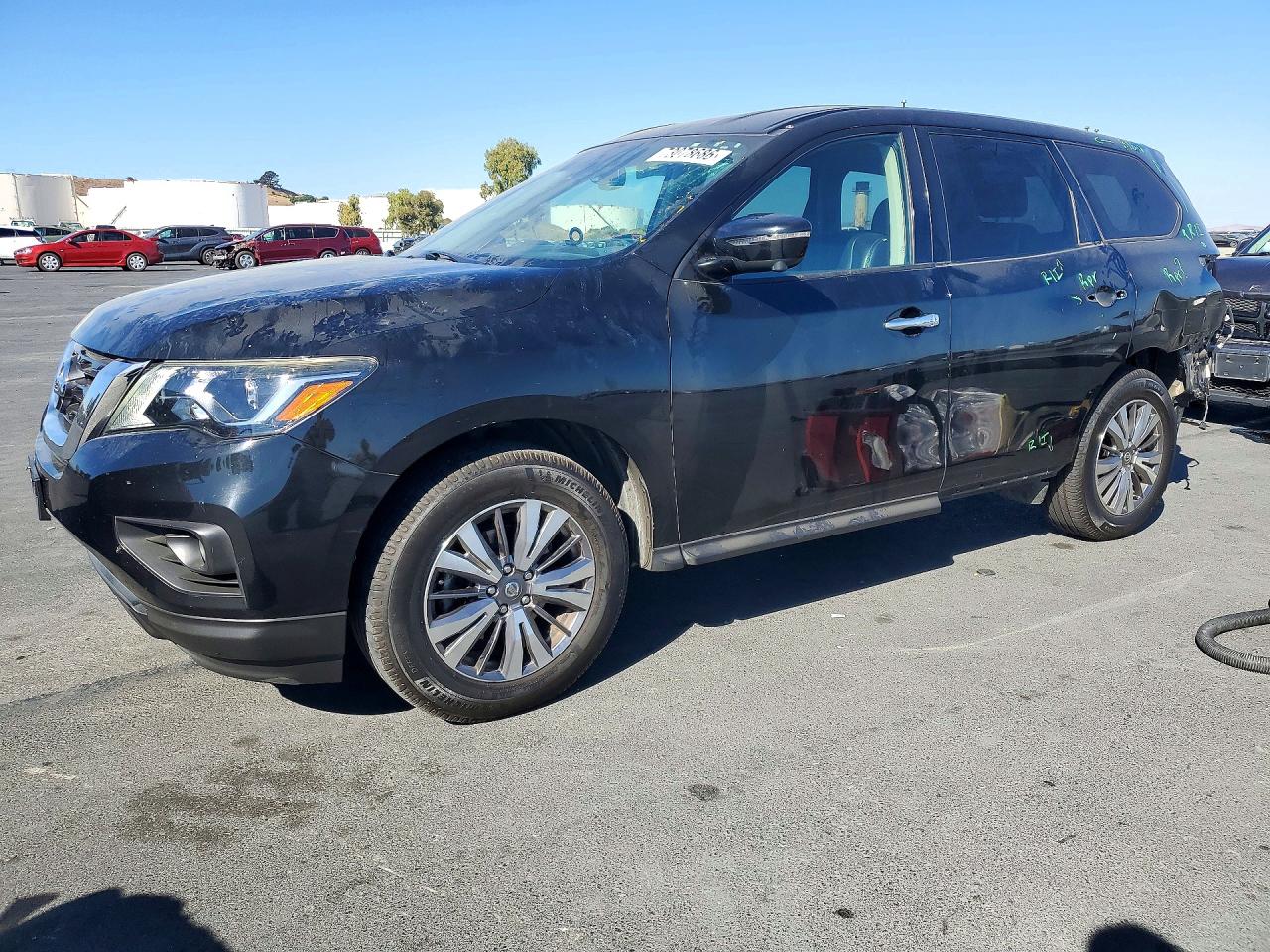 2019 NISSAN PATHFINDER SL | 5N1DR2MM1KC625875 | UPCARS