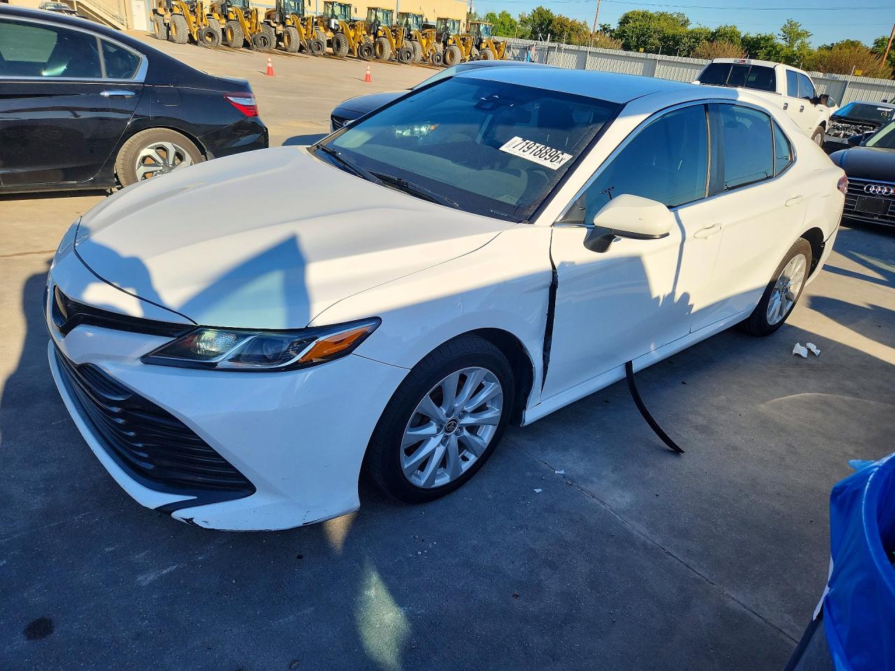 2020 TOYOTA CAMRY LE | 4T1C11AKXLU988610 | UPCARS