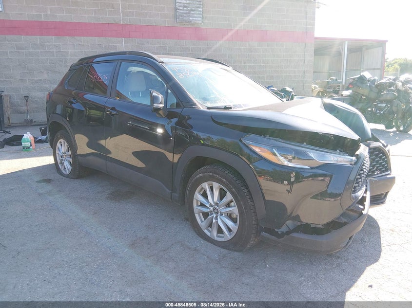 2023 TOYOTA COROLLA CROSS LE | 7MUCAABG4PV045899 | UPCARS