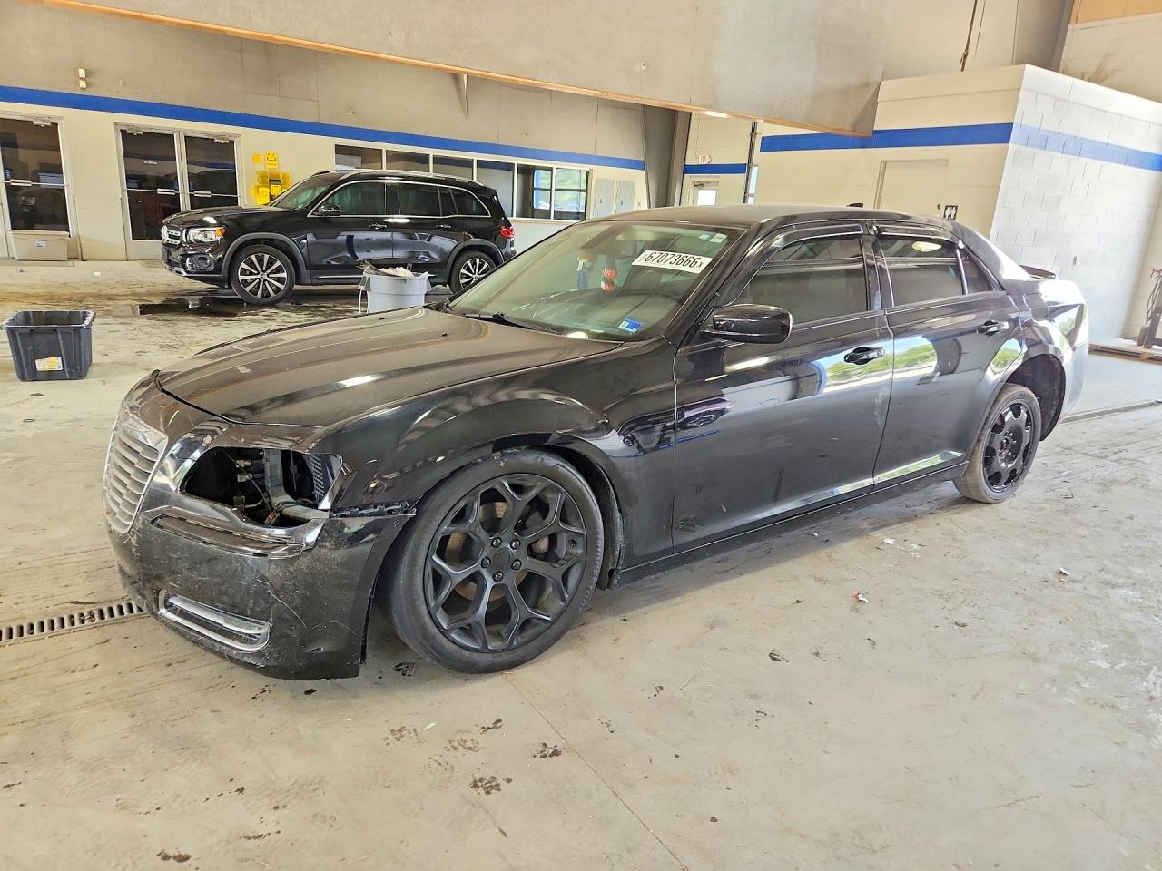 2017 CHRYSLER 300 LIMITED | 2C3CCAAG8HH668338 | UPCARS