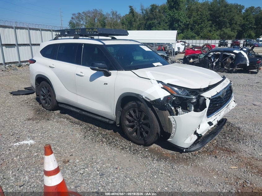 2021 TOYOTA HIGHLANDER PLATINUM | 5TDFZRBH1MS128807 | UPCARS