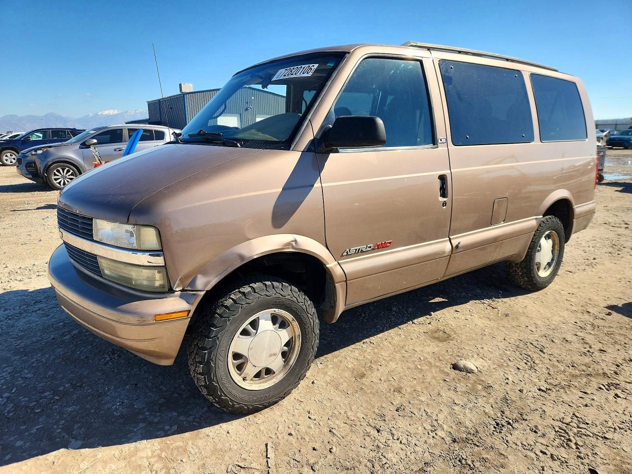 2002 CHEVROLET ASTRO | 1GNEL19X62B126297 | UPCARS