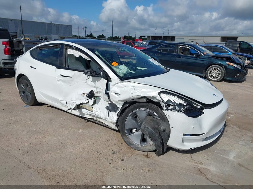 2022 TESLA MODEL 3 REAR-WHEEL DRIVE | 5YJ3E1EA2NF355119 | UPCARS