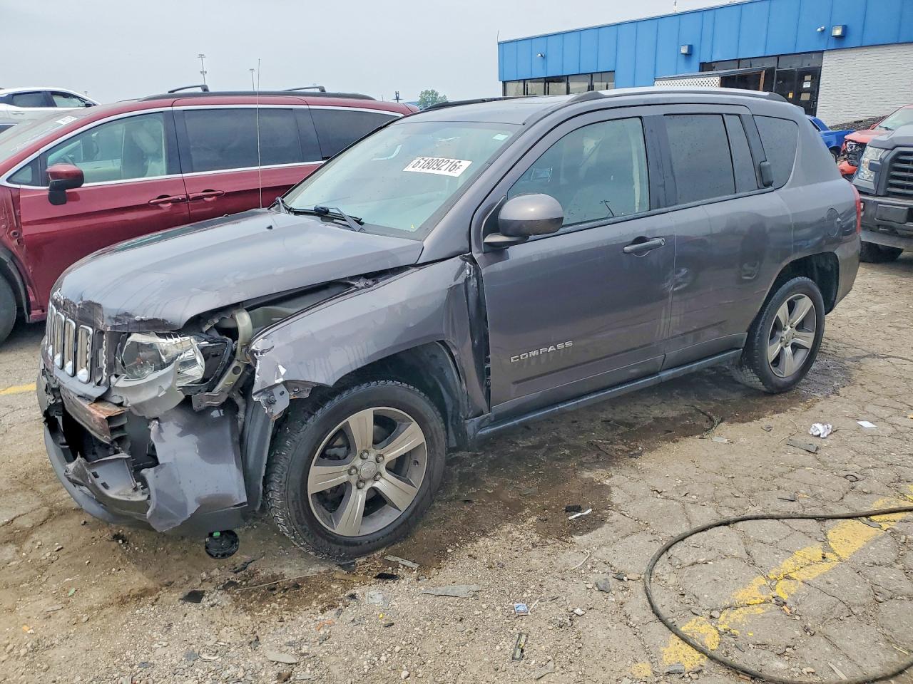 2017 JEEP COMPASS LATITUDE | 1C4NJCEB8HD185532 | UPCARS