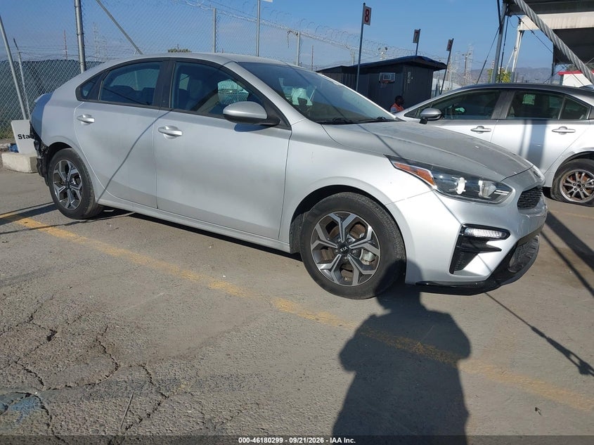 2021 KIA FORTE LXS | 3KPF24AD4ME325227 | UPCARS