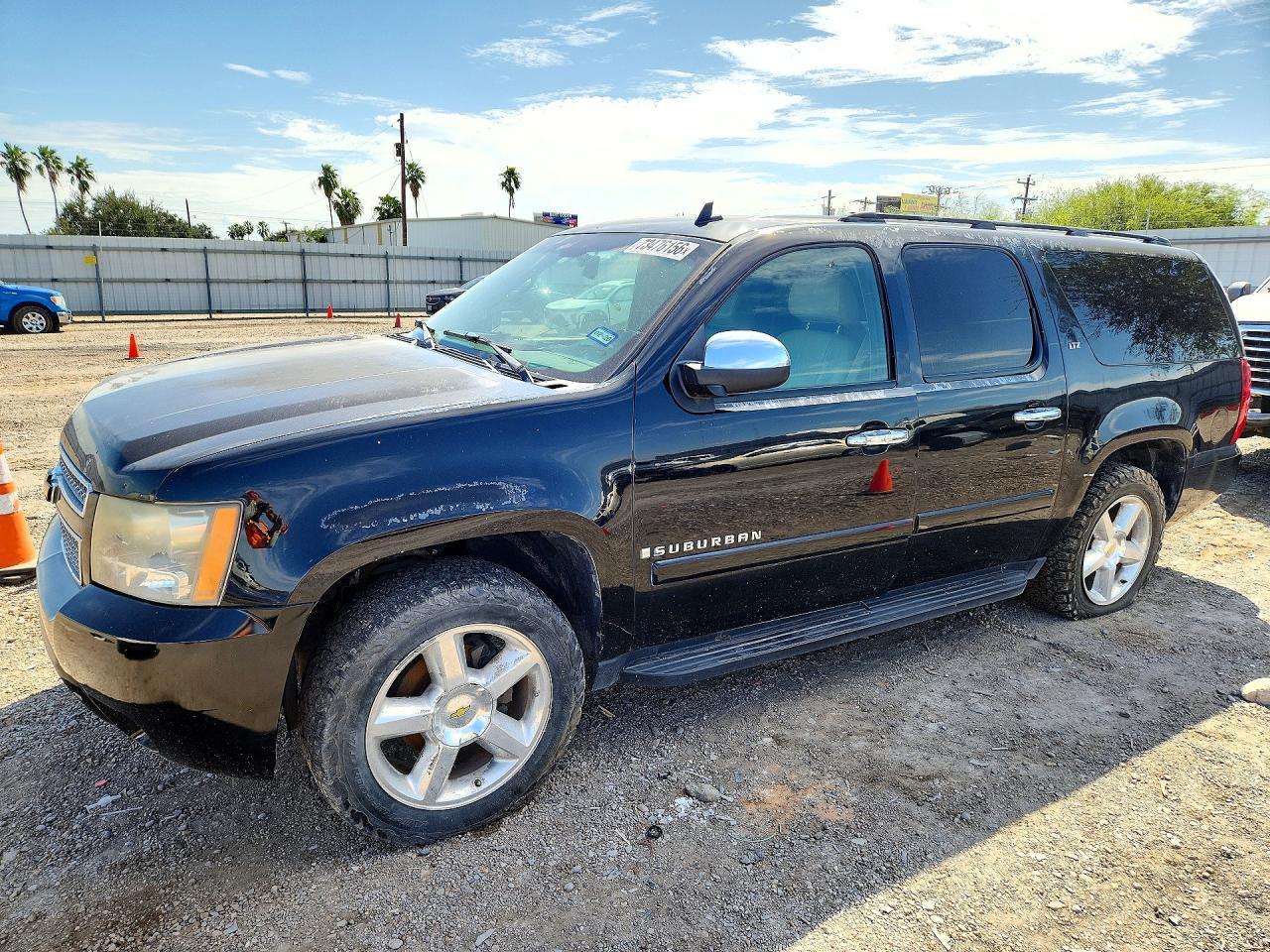 2007 CHEVROLET SUBURBAN C1500 | 3GNFC160X7G261289 | UPCARS
