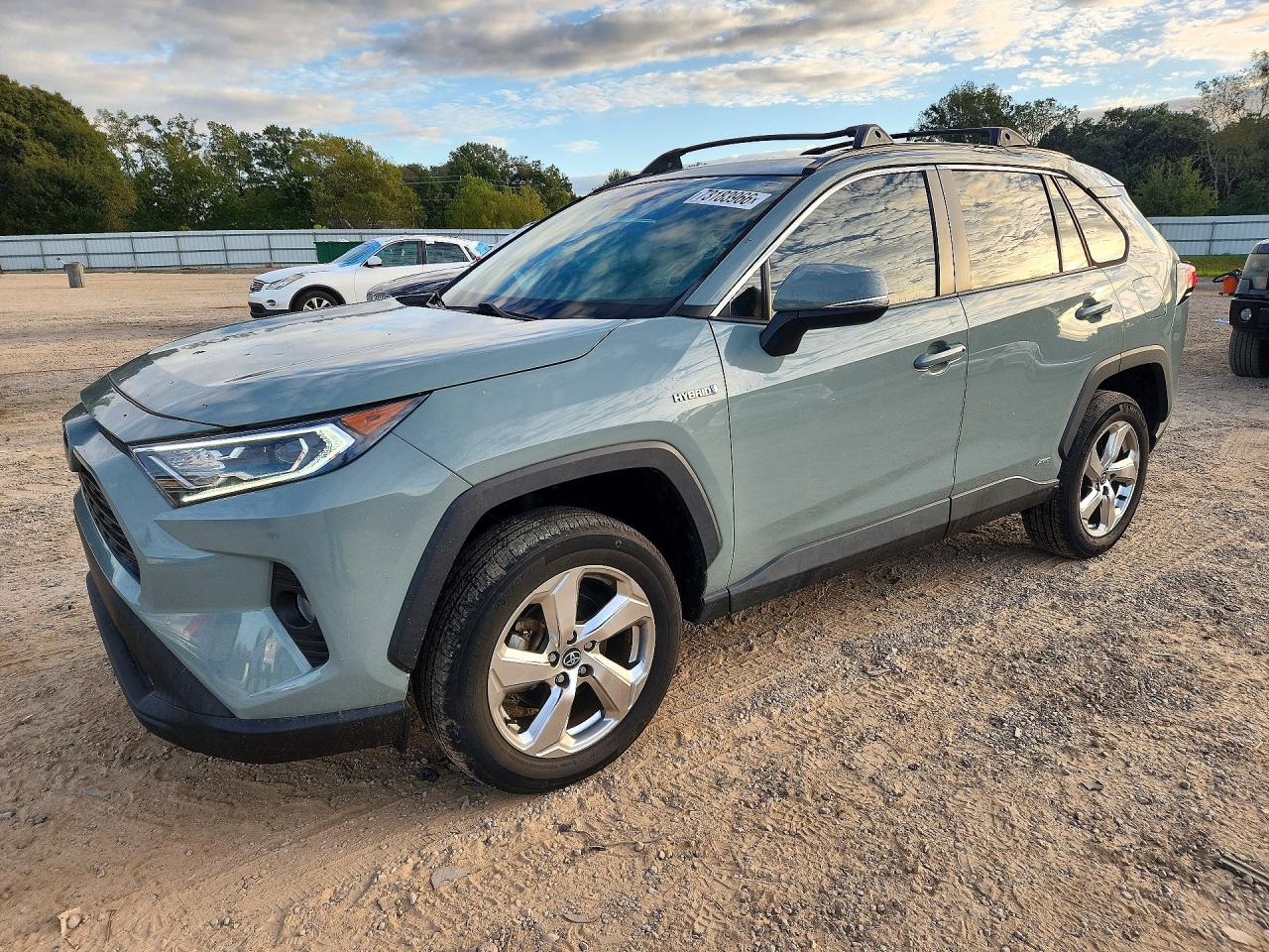 2021 TOYOTA RAV4 XLE PREMIUM | 4T3B6RFV3MU020288 | UPCARS