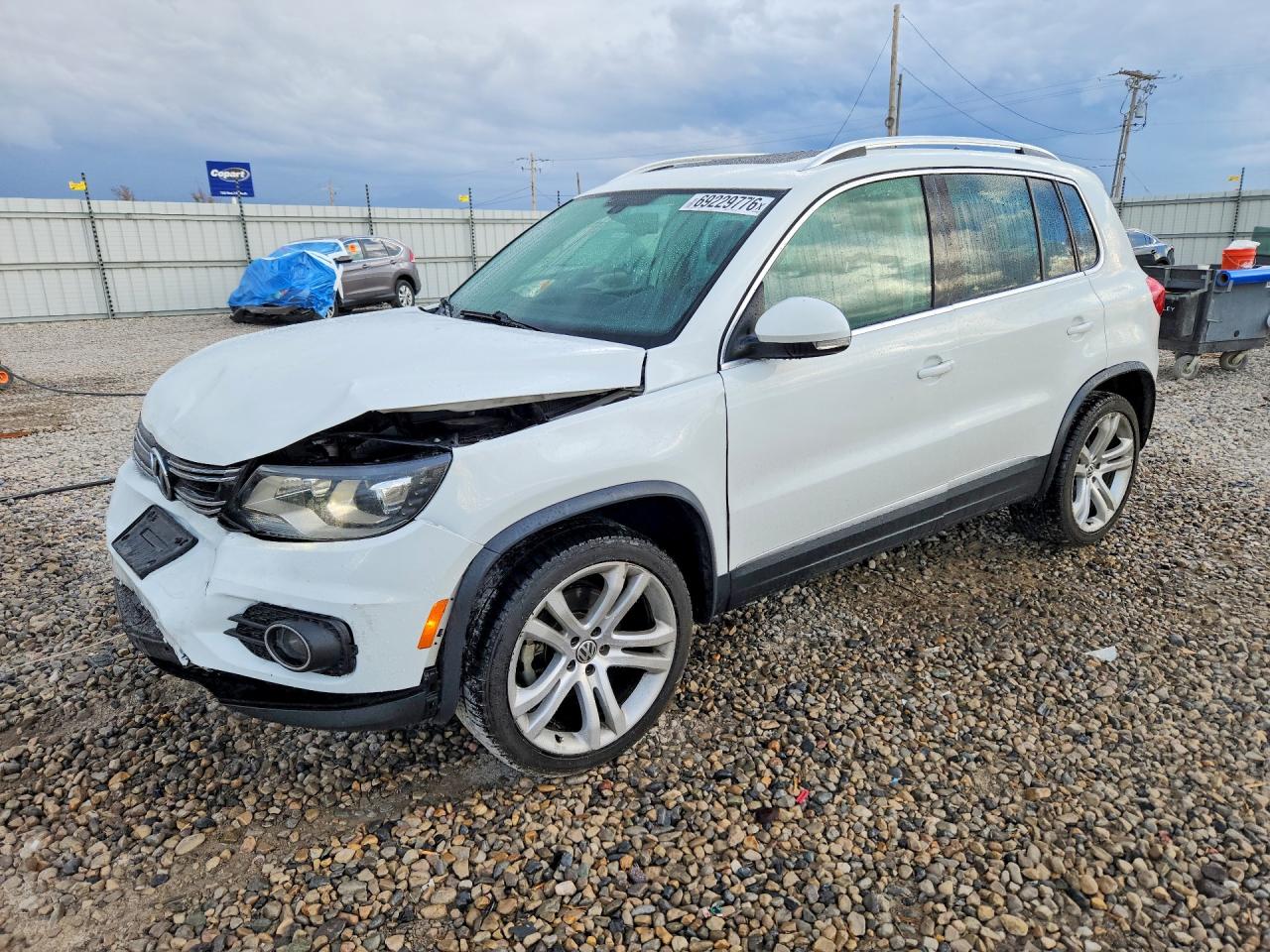 2016 VOLKSWAGEN TIGUAN S | WVGBV7AX3GW585657 | UPCARS