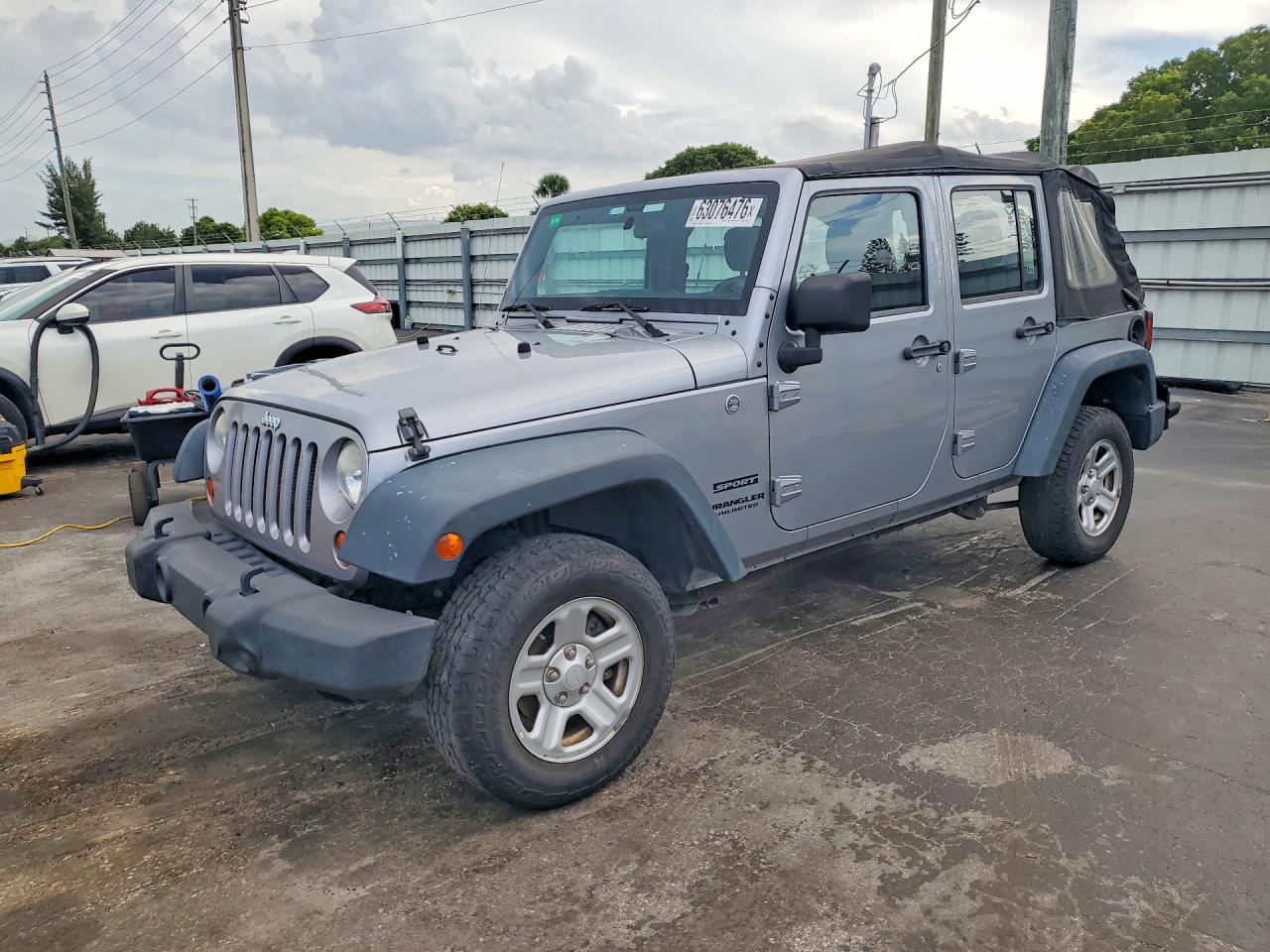 2013 JEEP WRANGLER SPORT | 1C4BJWDG2DL705824 | UPCARS