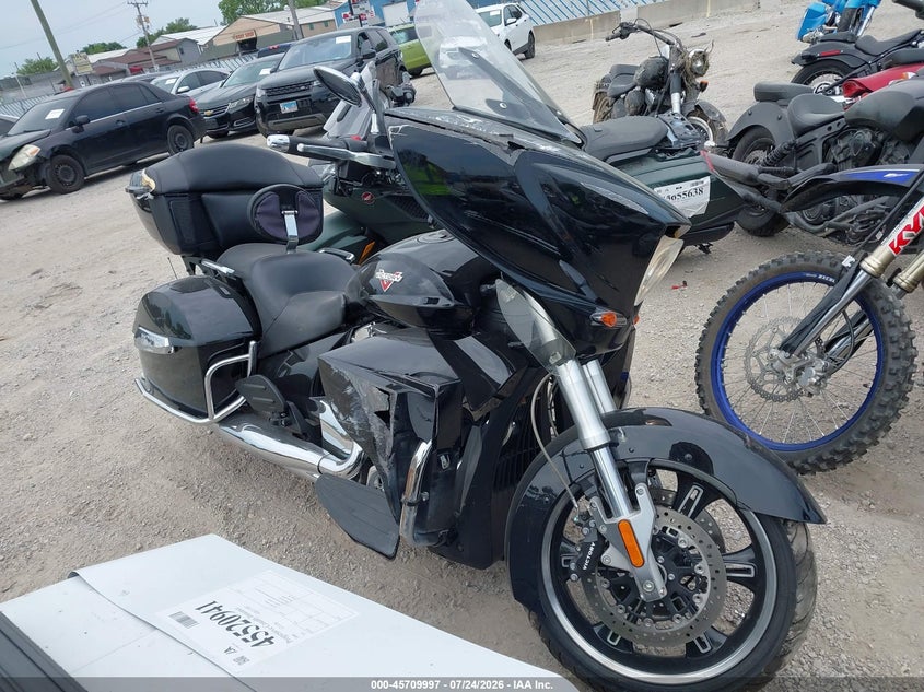 2016 VICTORY MOTORCYCLES CROSS COUNTRY TOUR | 5VPTW36N1G3054370 | UPCARS