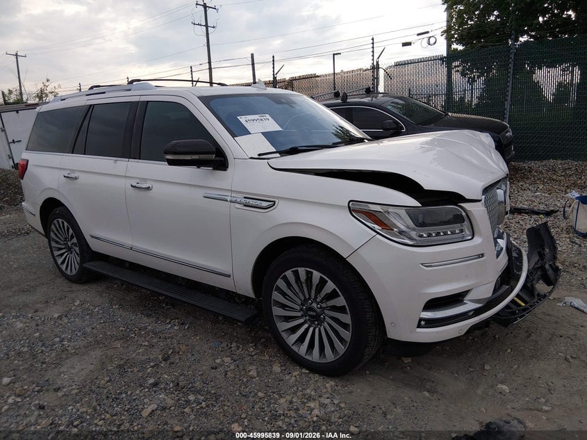 2019 LINCOLN NAVIGATO RESERVE | 5LMJJ2LT1KEL08389 | UPCARS