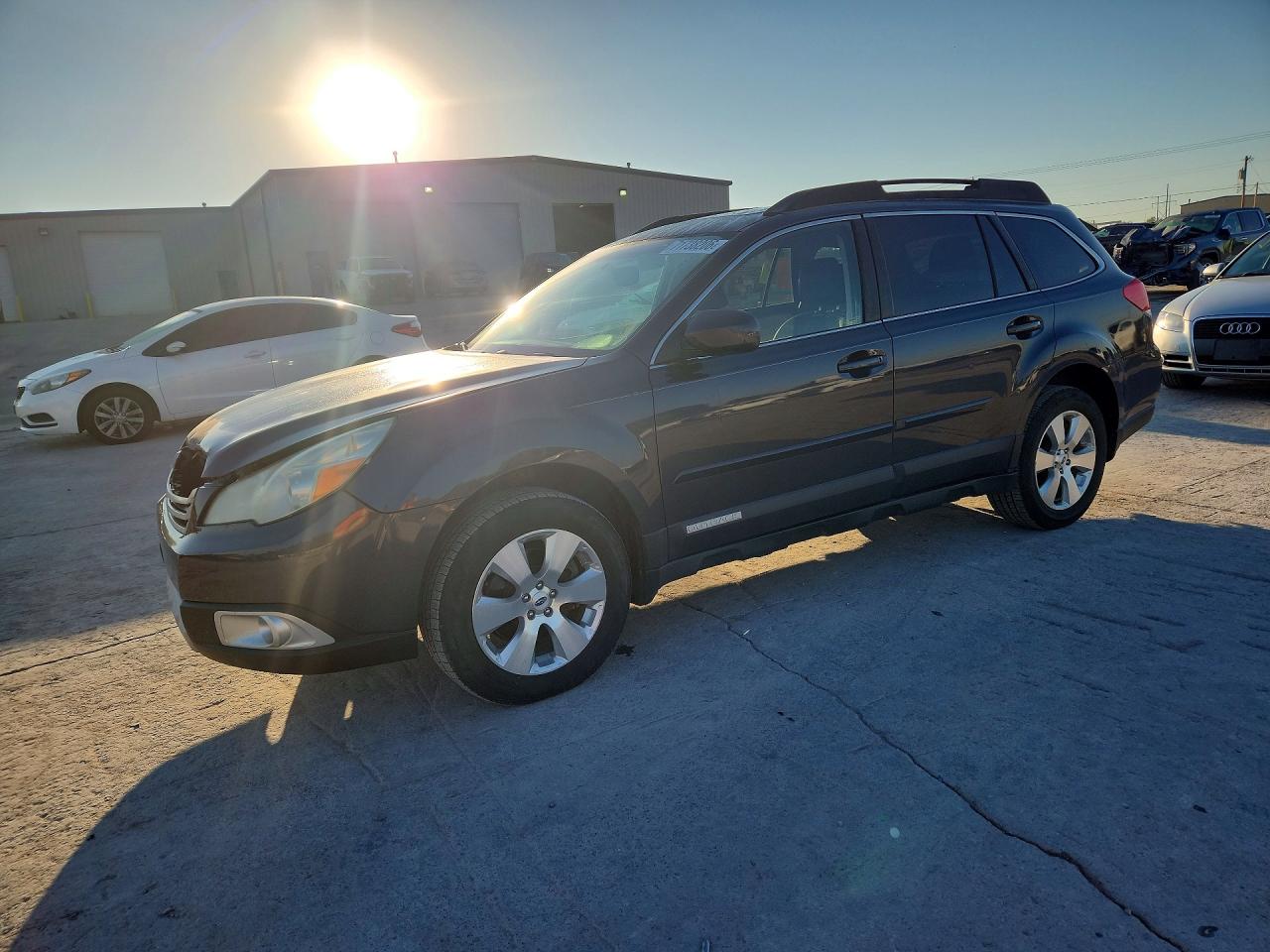 2012 SUBARU OUTBACK 3.6R LIMITED | 4S4BRDKC1C2294431 | UPCARS