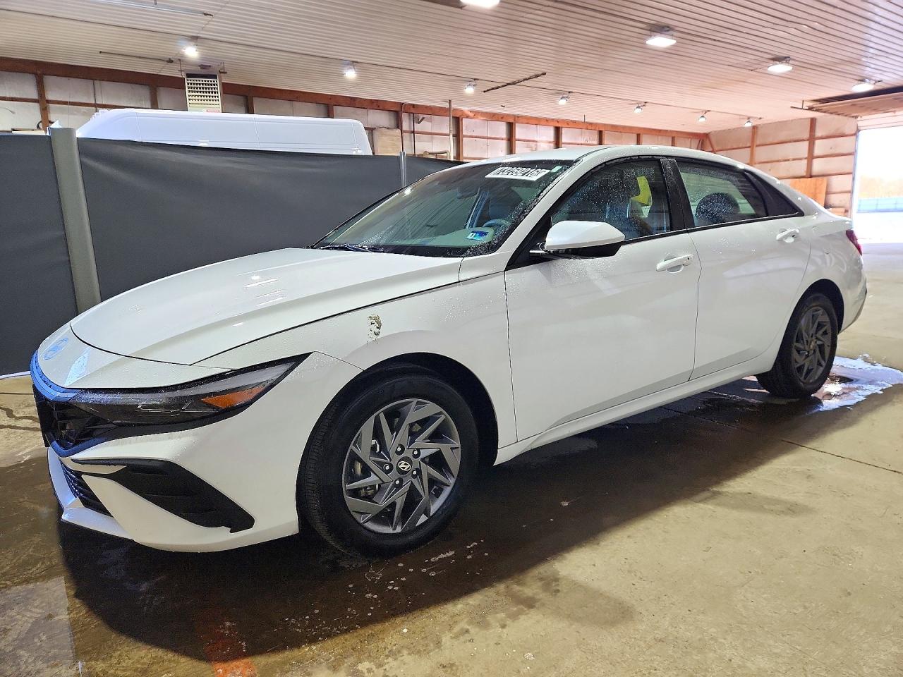 2026 HYUNDAI ELANTRA BLUE | KMHLM4DJ7TU190352 | UPCARS
