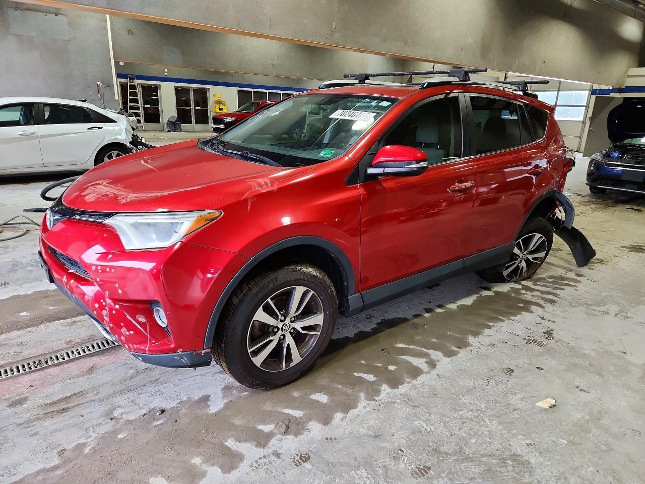 2016 TOYOTA RAV4 XLE | JTMWFREV8GJ073350 | UPCARS