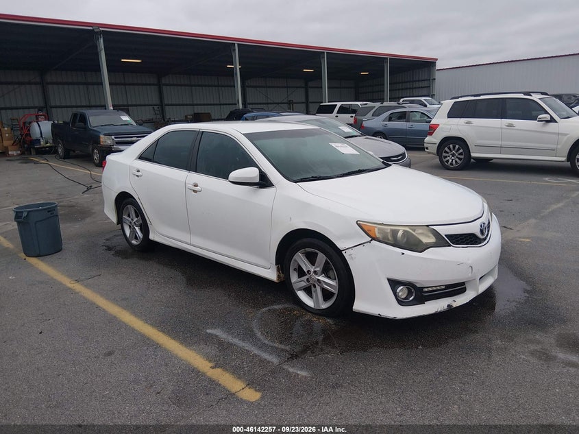 2014 TOYOTA CAMRY SE | 4T1BF1FKXEU728524 | UPCARS
