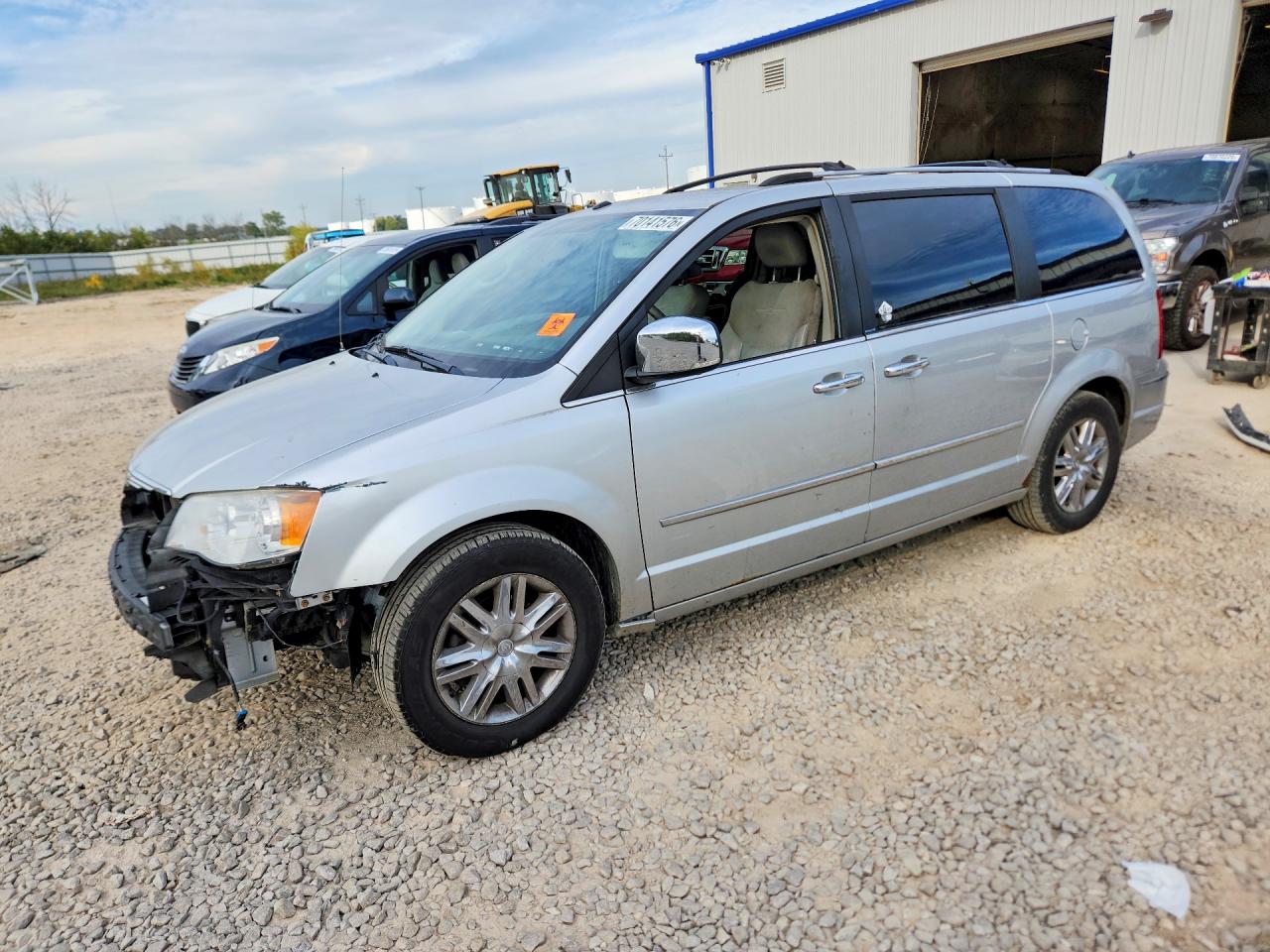 2008 CHRYSLER MINIVAN LIMITED | 2A8HR64X38R116662 | UPCARS