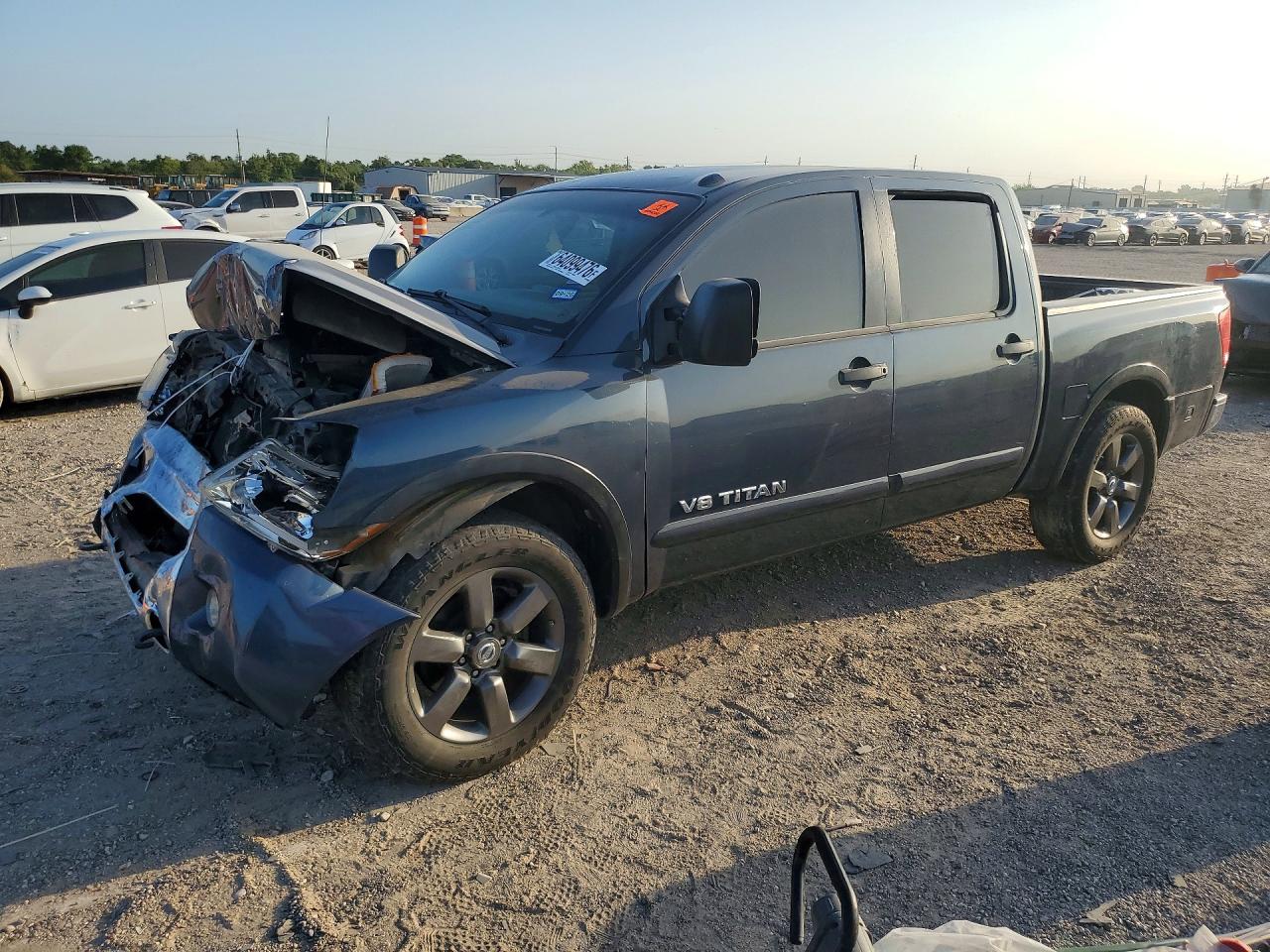 2015 NISSAN TITAN SV | 1N6BA0ED8FN504841 | UPCARS