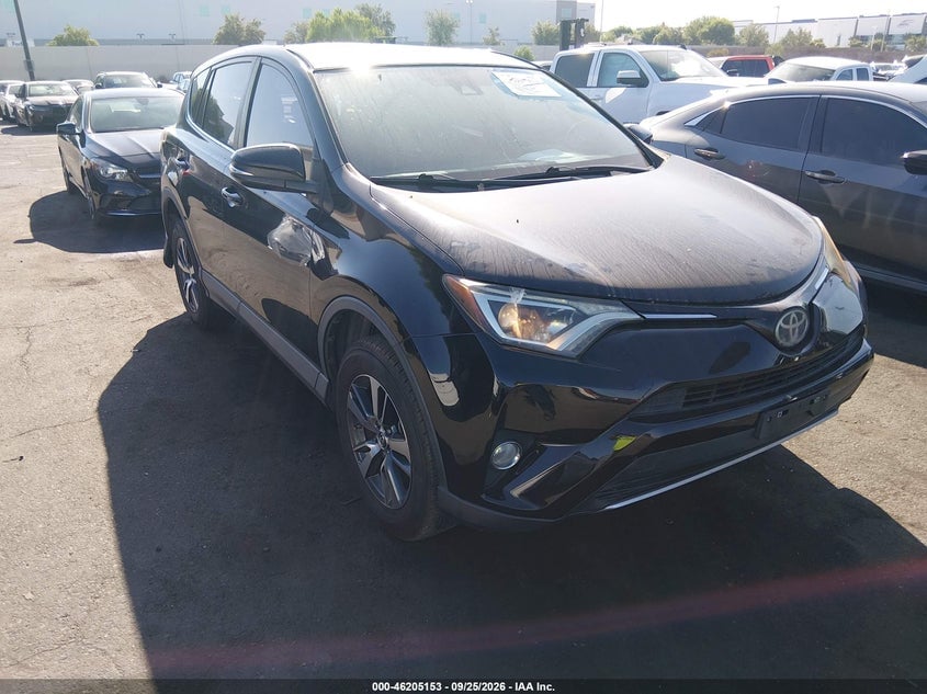 2018 TOYOTA RAV4 XLE | 2T3WFREVXJW446364 | UPCARS