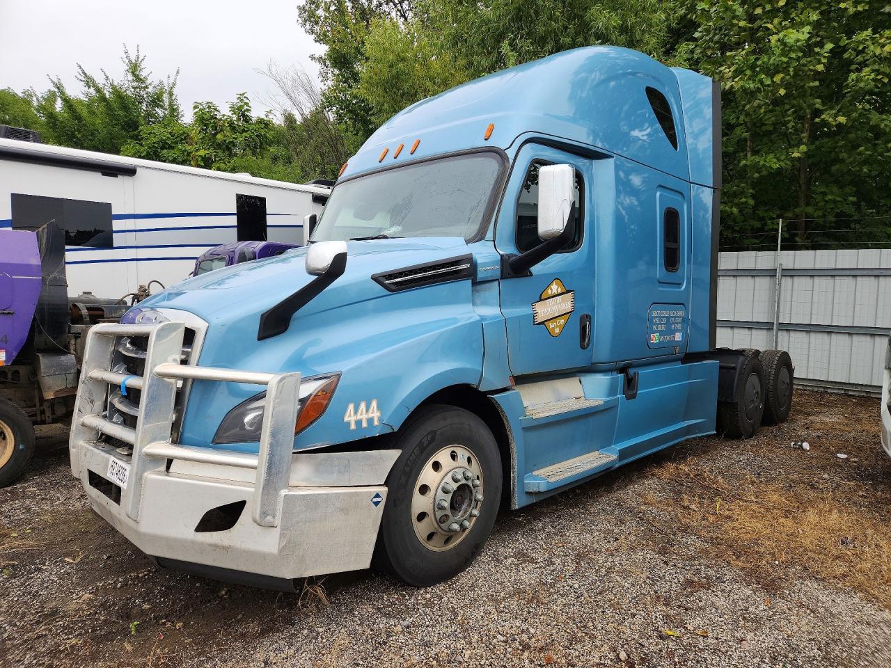 2018 FREIGHTLINER ALL OTHER SEMI TRUCK | 3AKJHHDRXJSJW2557 | UPCARS