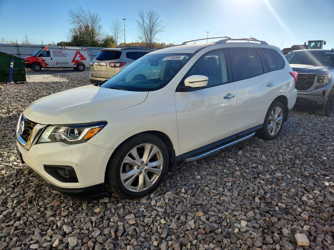 2018 NISSAN PATHFINDER SL | 5N1DR2MM2JC678891 | UPCARS