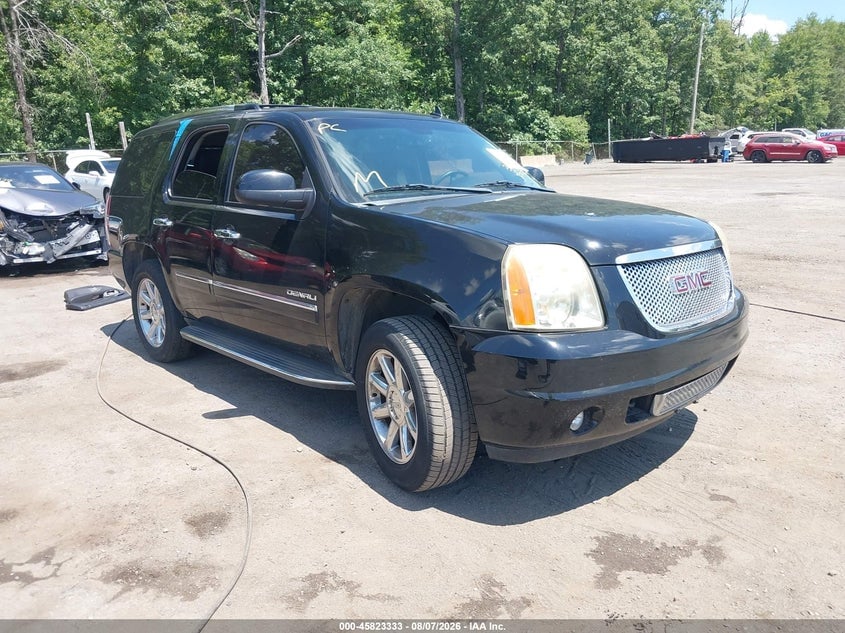 2011 GMC YUKON DENALI | 1GKS1EEF2BR377674 | UPCARS