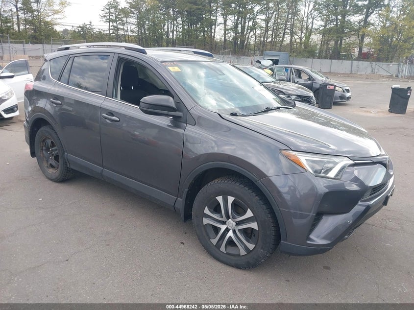 2017 TOYOTA RAV4 LE | JTMBFREV4HJ115481 | UPCARS