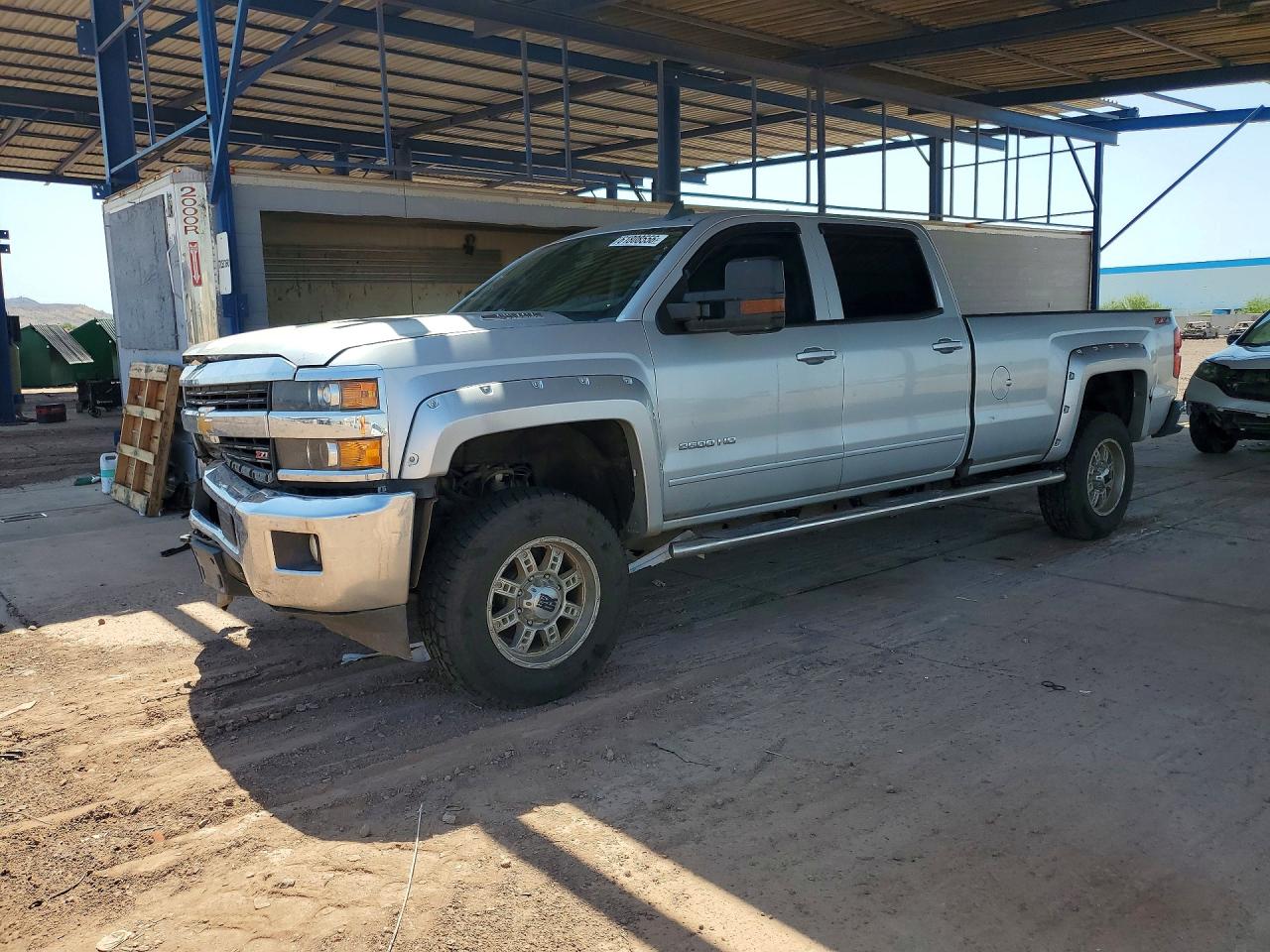 2016 CHEVROLET SILVERADO K2500 HEAVY DUTY LT | 1GC1KVE88GF135227 | UPCARS
